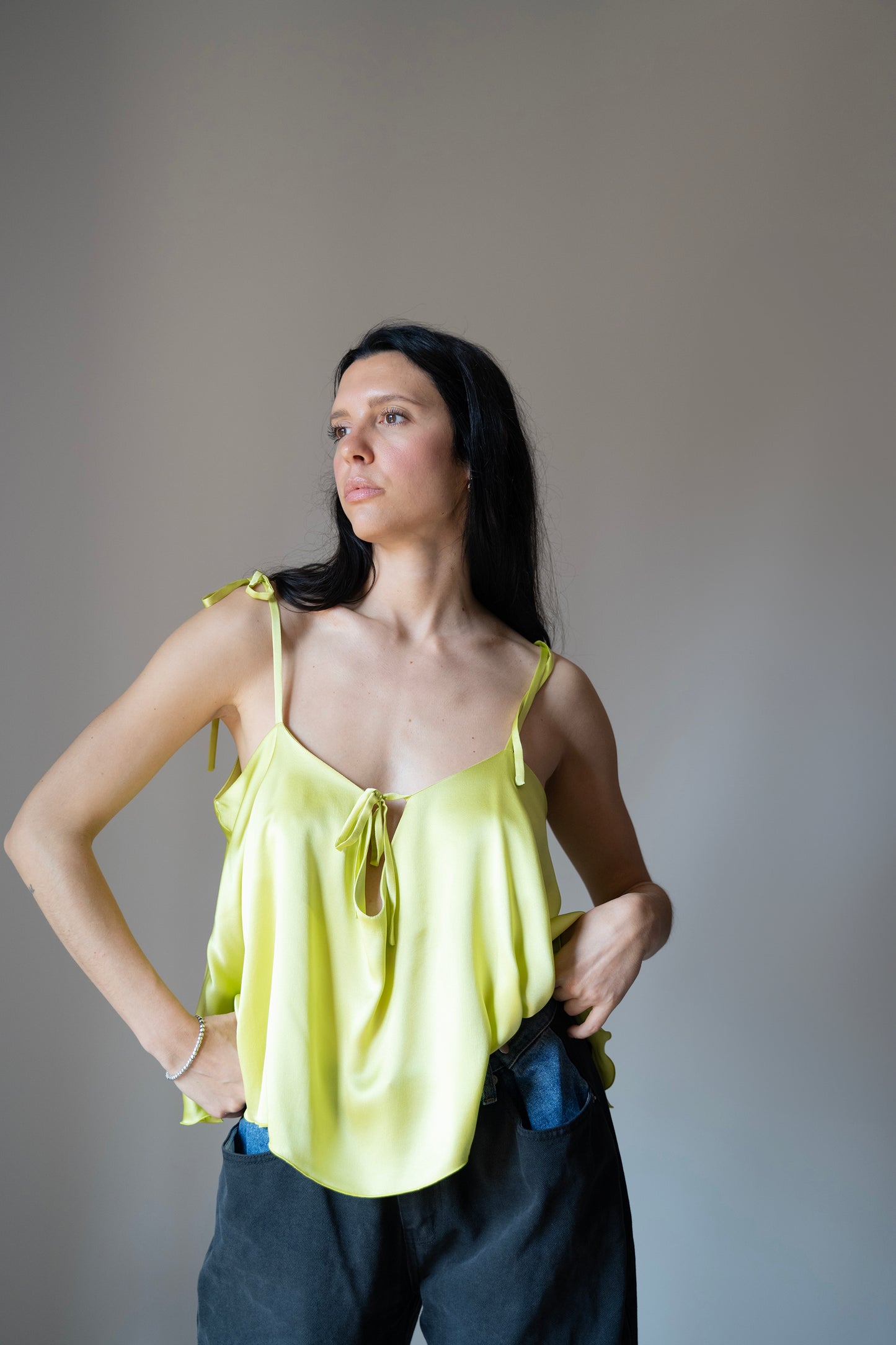 Top Caracas variante verde lime