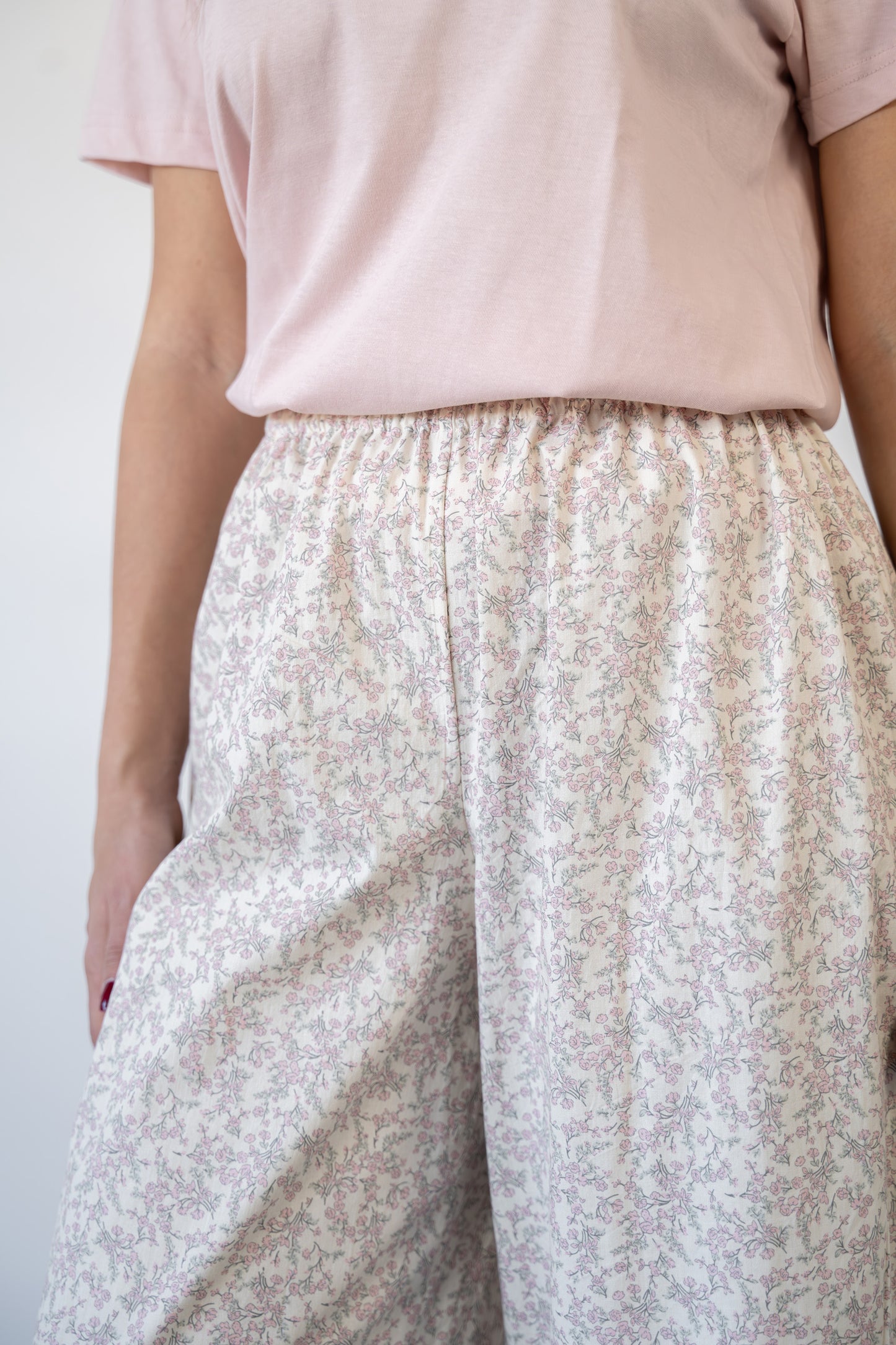 Pantaloni con rouches