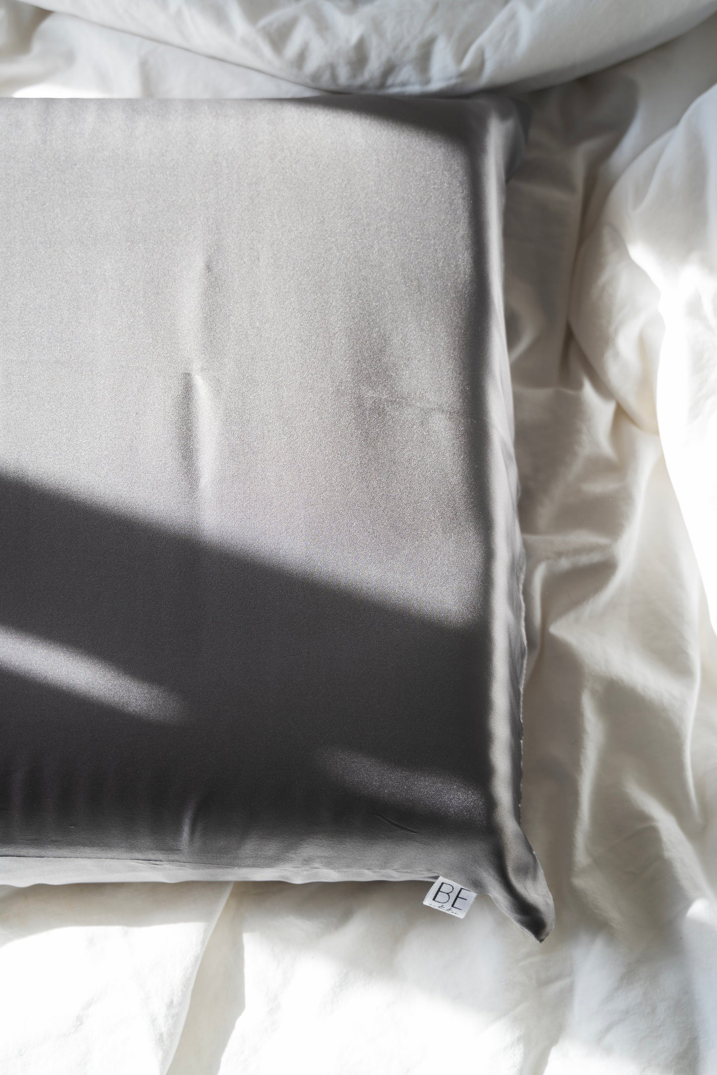 Federa in seta (grigio perla)