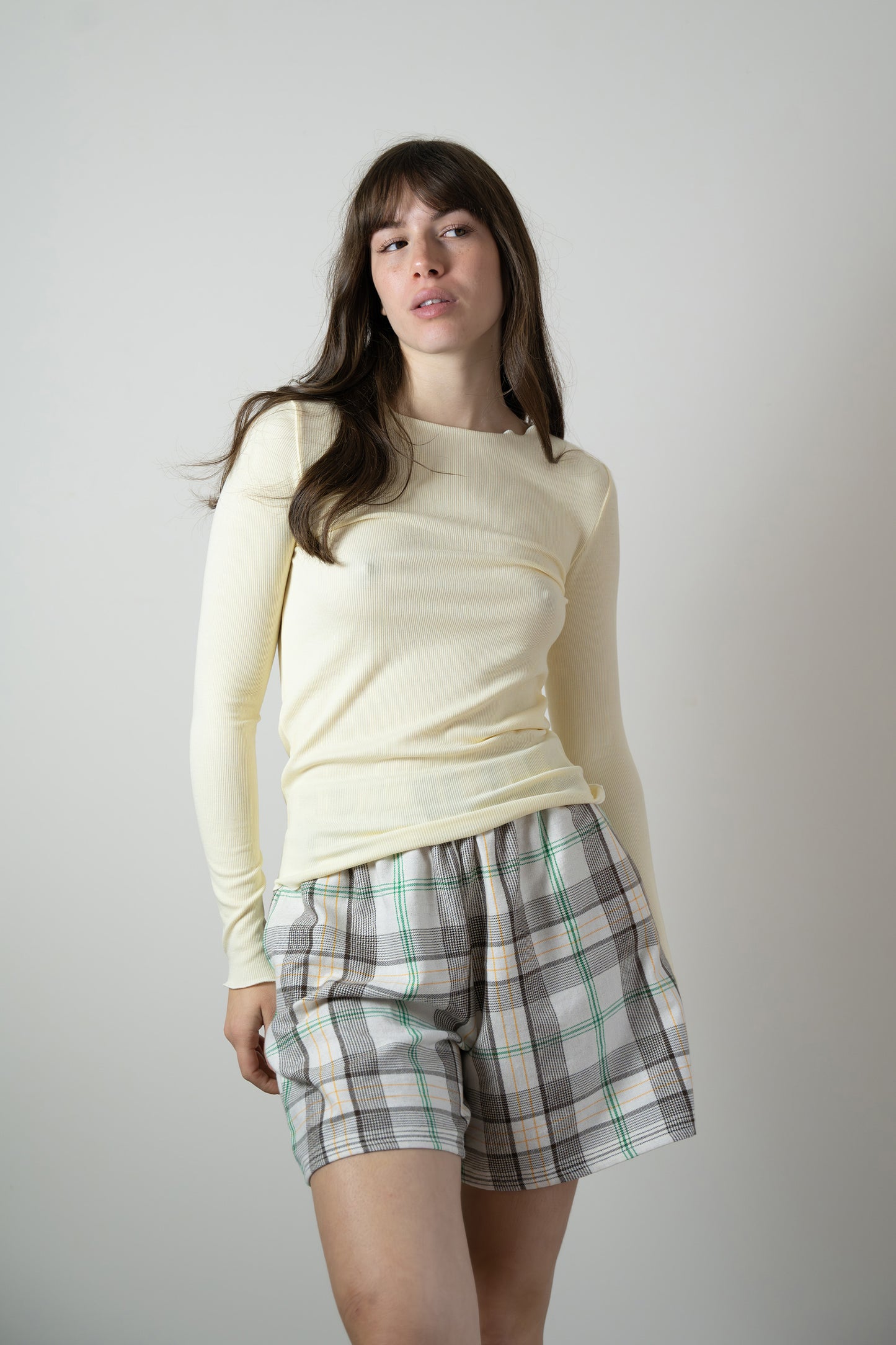 T-shirt shelly a costine, variante burro