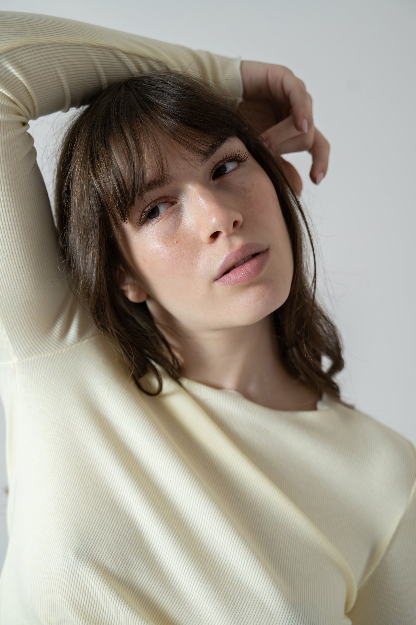 T-shirt shelly a costine, variante burro