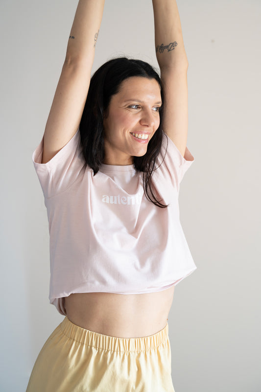 T-shirt autentica variante latte base rosa
