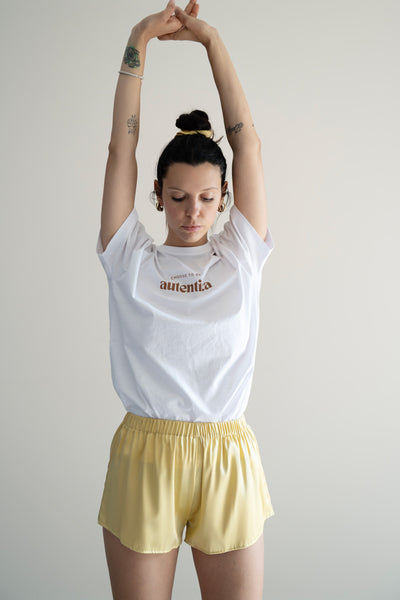 Shorts seta variante burro